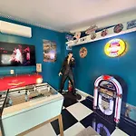 Retro Chic Avec En Terrasse