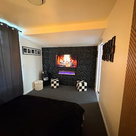 Apartment Retro Chic Avec En Terrasse