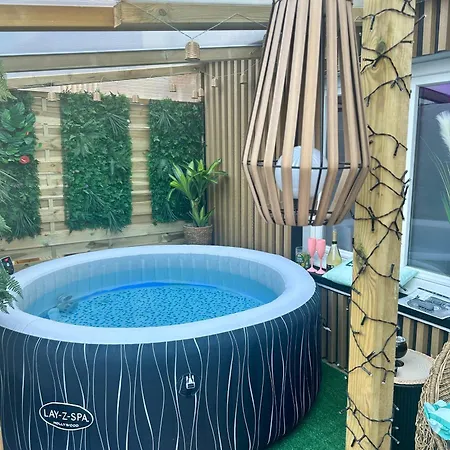 Retro Chic Avec En Terrasse Διαμέρισμα *